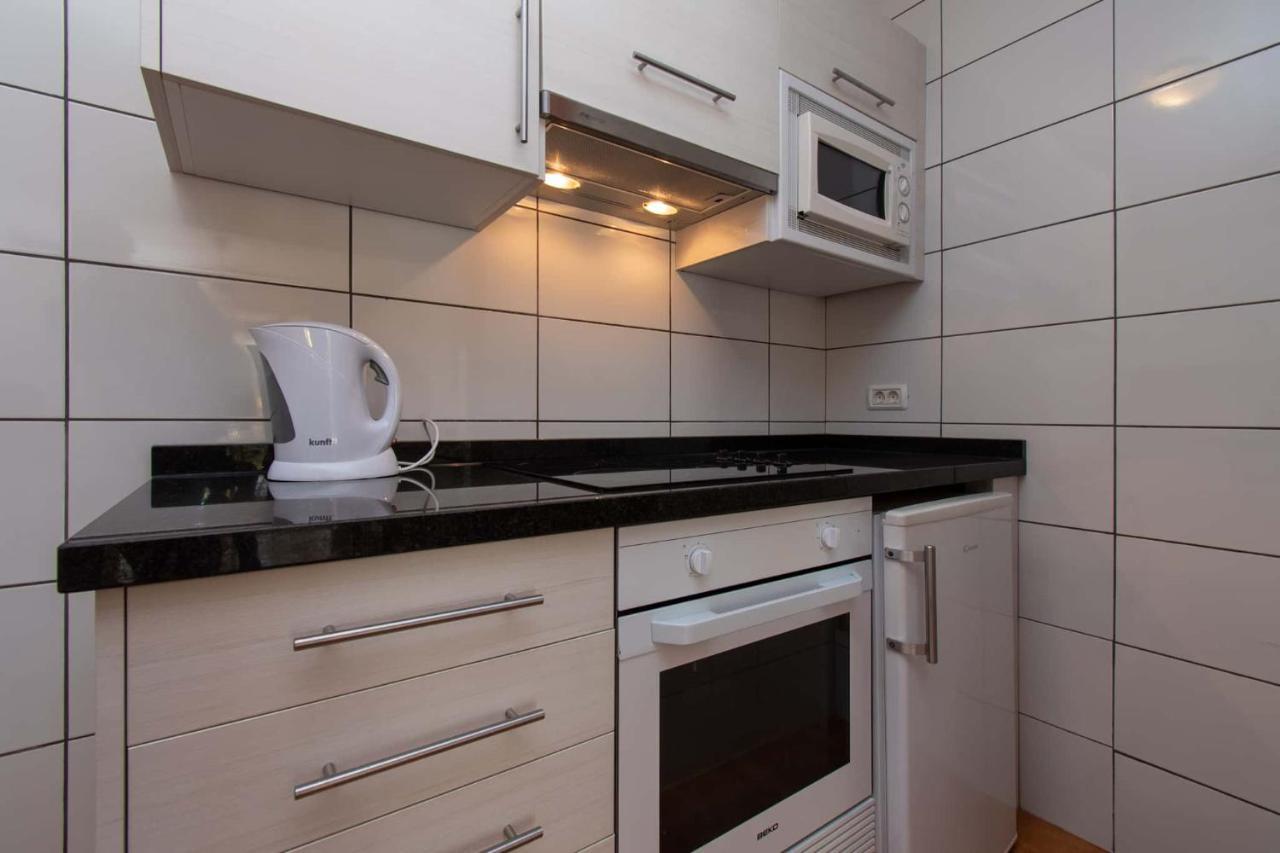1 Bed Apartment Near The Pool Playa de las Américas Buitenkant foto
