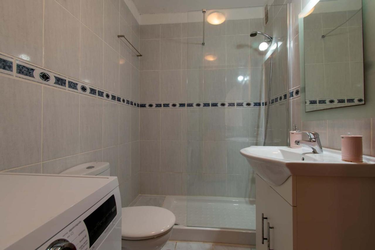 1 Bed Apartment Near The Pool Playa de las Américas Buitenkant foto